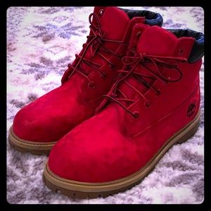 🎉 Boys like New Timberland boots🎉